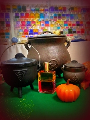 cauldrons_col.jpg