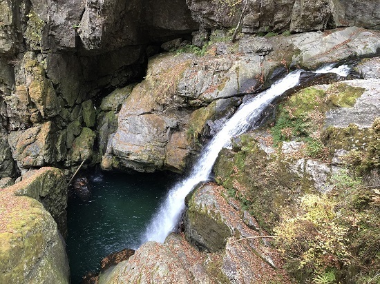 hikari-waterfall.jpeg